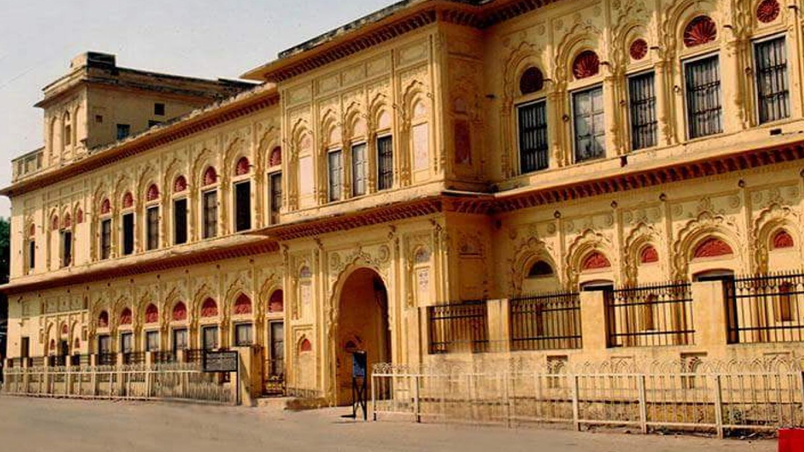 Rani Mahal Exterior Views